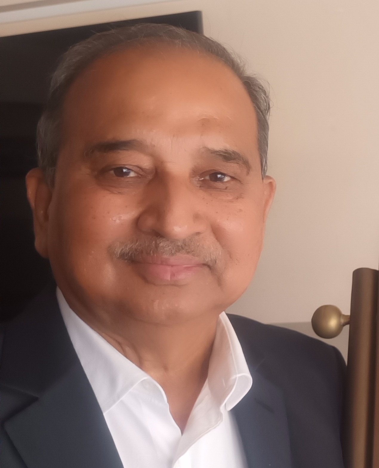 Mr. PRADEEP KULKARNI